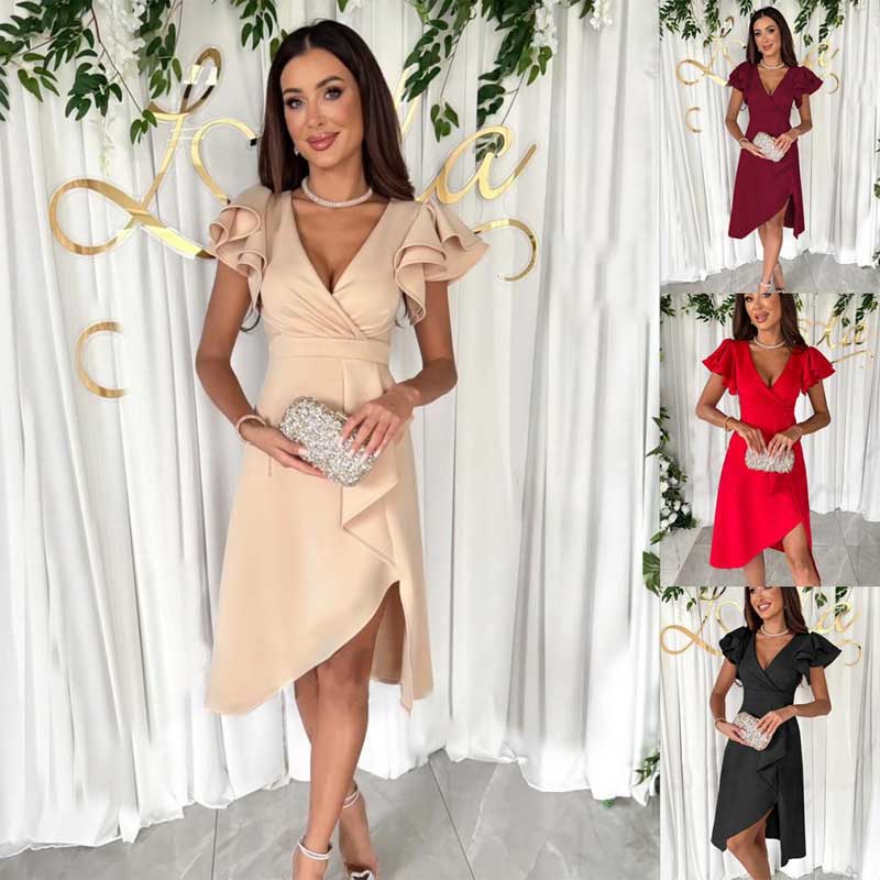 Robe sexy avec décolleté en V et manches papillon