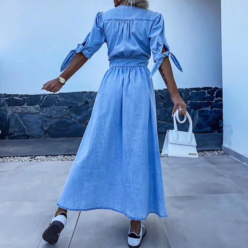 Robe en denim boutonnée à col en V pour femmes