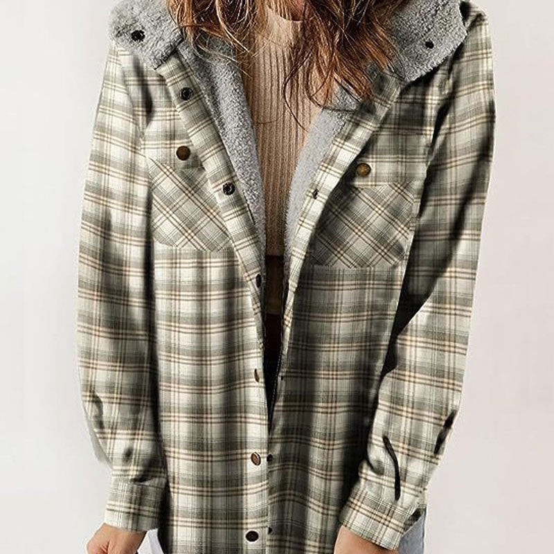 đ„Veste Ă capuche Ă carreaux tendance pour femmes en hiver