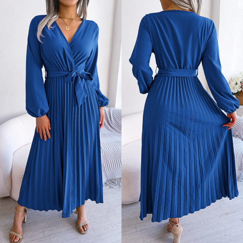 Robe pour femmes longue à plis avec ceinture nouée enveloppante