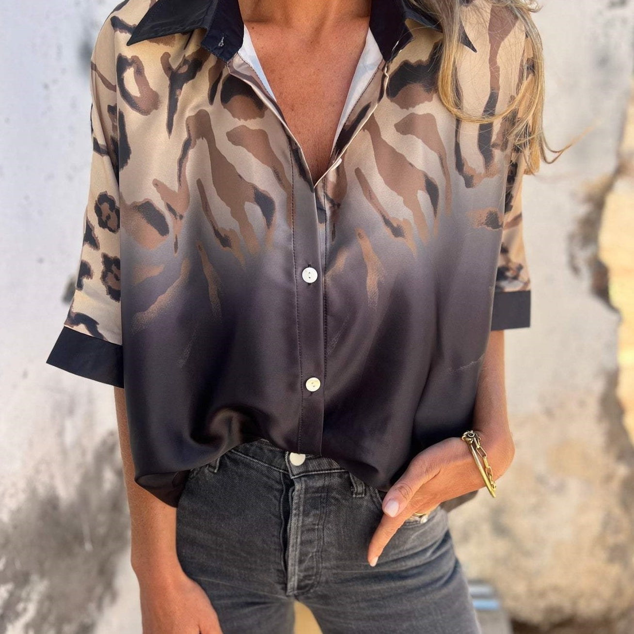 Chemise boutonnée à imprimé léopard pour femme