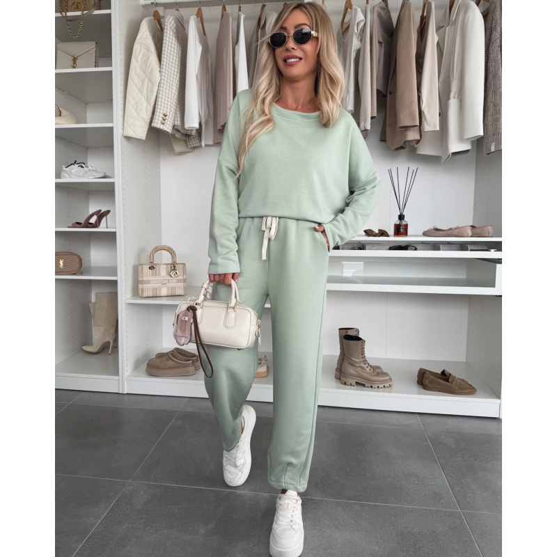 ✨ 2025 La grande braderie de printemps 🧥Top à col rond et pantalon ample de couleur unie 2-PCS👖(🔥52 % de réduction)