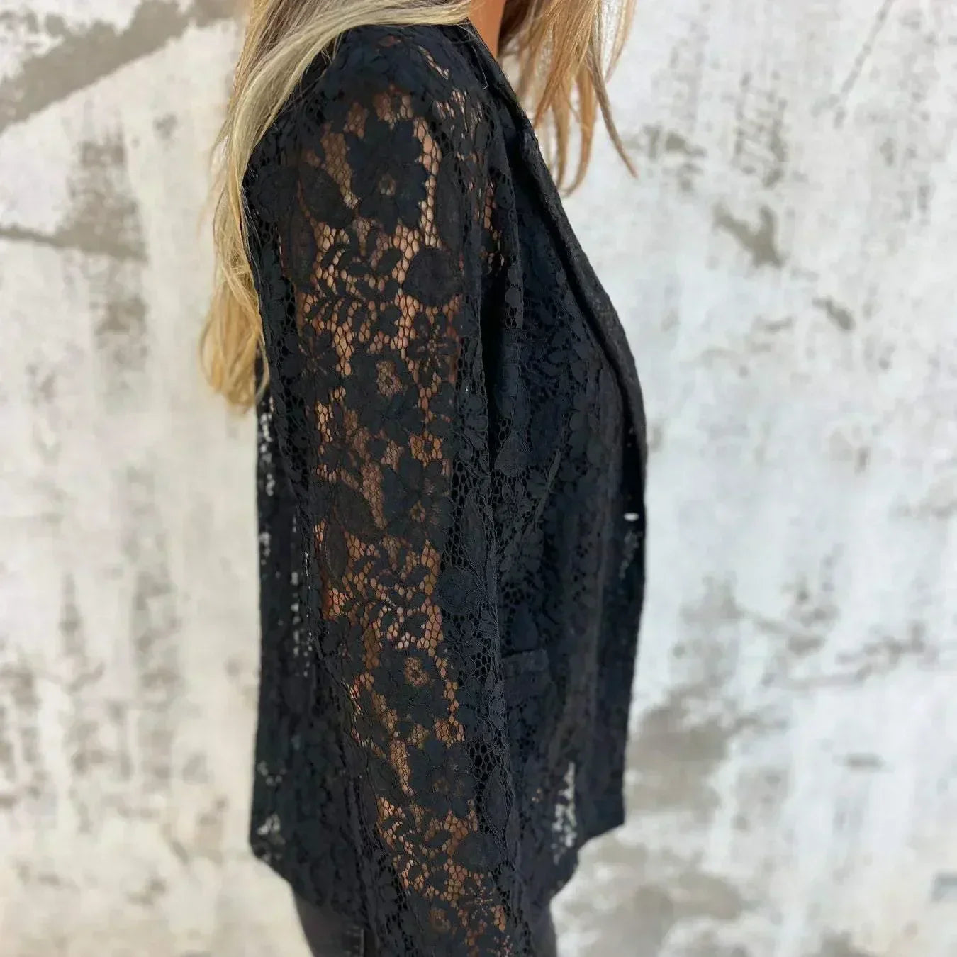 Blazer en Dentelle Intégrale et Maille