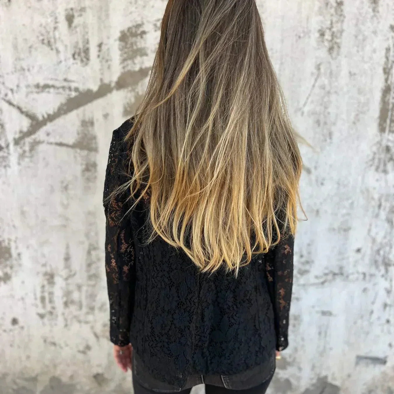 Blazer en Dentelle Intégrale et Maille