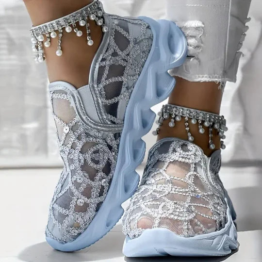Mocassins brodés en maille pour l'été