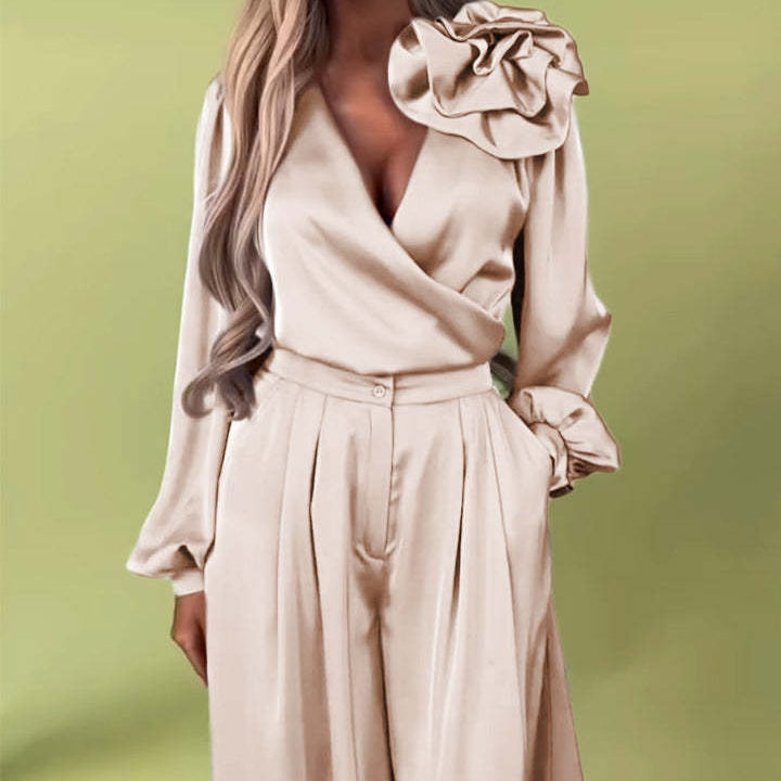 Ensemble 2 pièces haut col en V et pantalon large pour femme