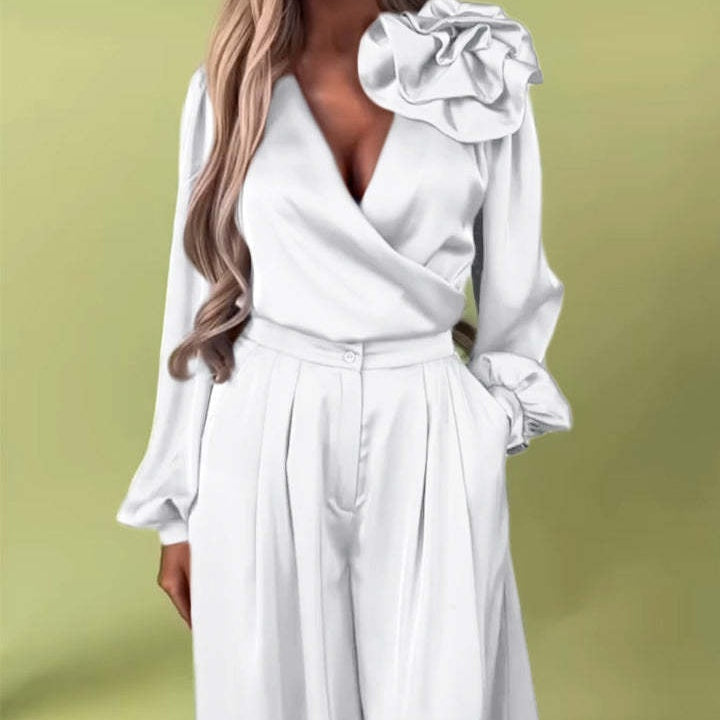 Ensemble 2 pièces haut col en V et pantalon large pour femme