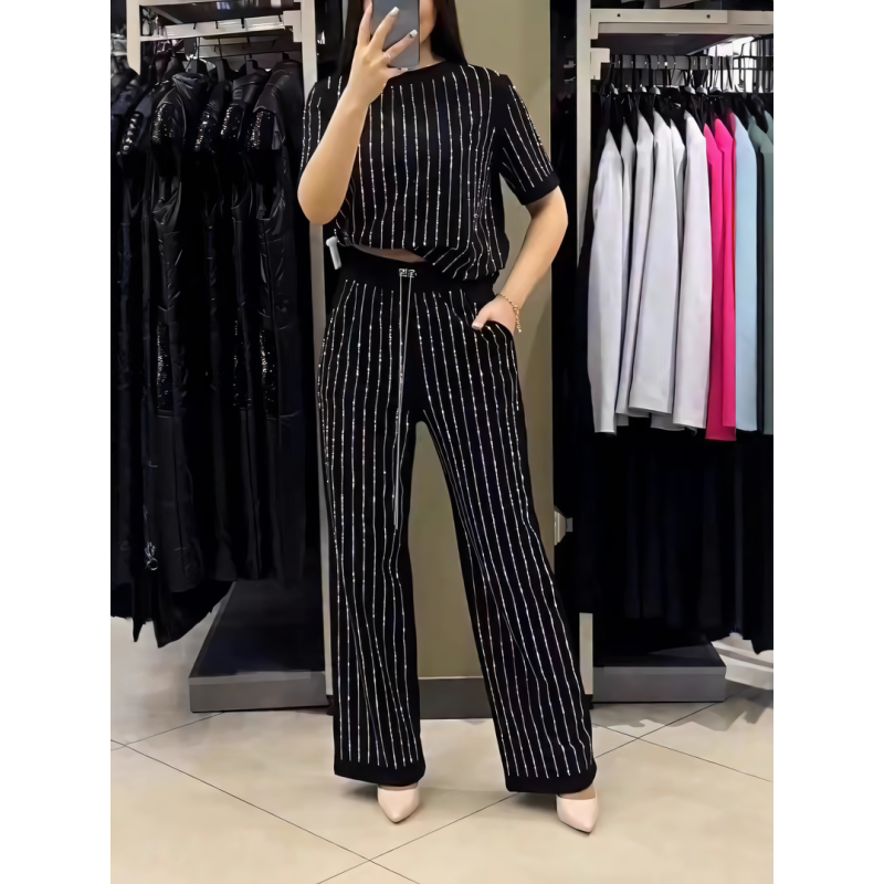 🌸2025 Vente à chaud👠Ensemble deux pièces en tricot rayé à strass pour femmes