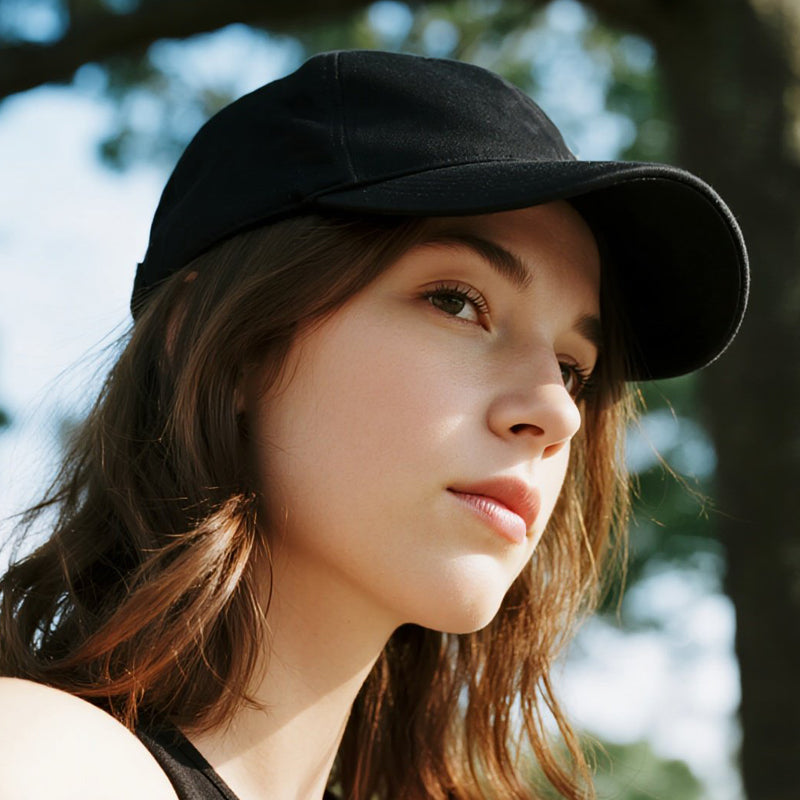 Perruque casquette de baseball 2 en 1 aux cheveux bouclés