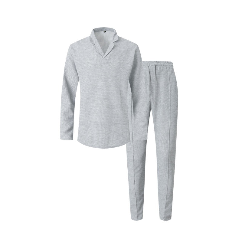đĂlĂ©gant ensemble pour homme en coton, composĂ© d'une chemise Ă col et d'un pantalon Ă cordon