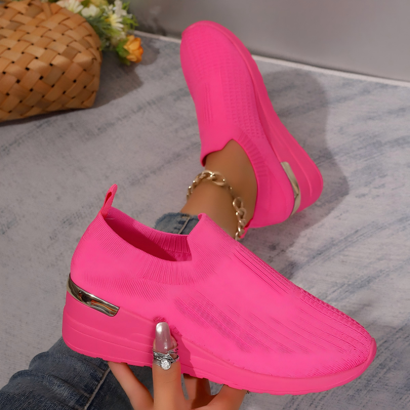 Chaussures en maille respirantes et confortables à semelles épaisses pour femmes
