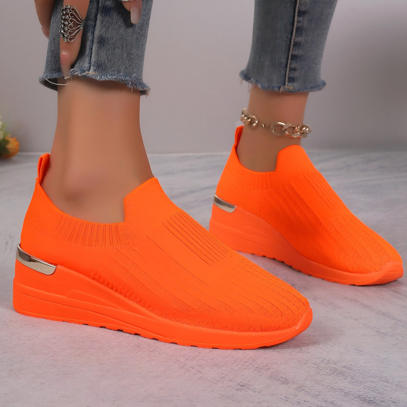 Chaussures en maille respirantes et confortables à semelles épaisses pour femmes