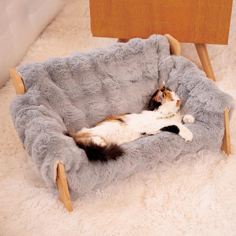 Lit surélevé en peluche pour animaux de compagnie avec structure en bois