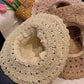 👒Élégant Chapeau de Paille au Crochet avec Détail à Volants