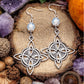 Boucles d'oreilles pendantes vintage avec motif de nœud celtique