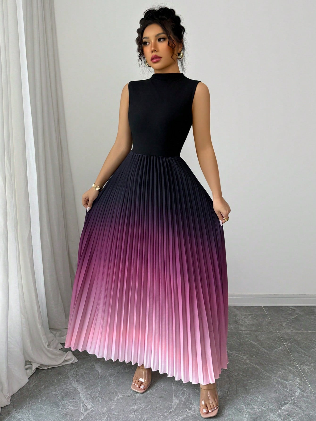 ❤️Robe longue sans manches plissée à effet ombré et col haut