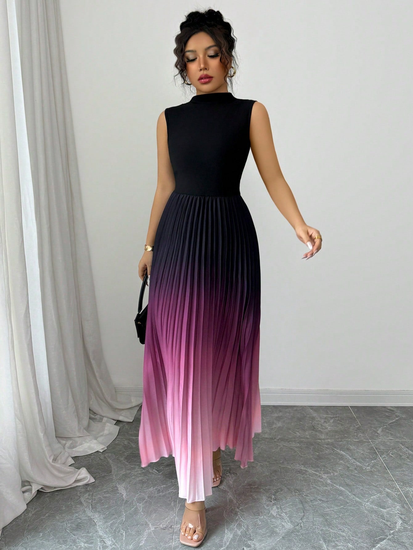 ❤️Robe longue sans manches plissée à effet ombré et col haut