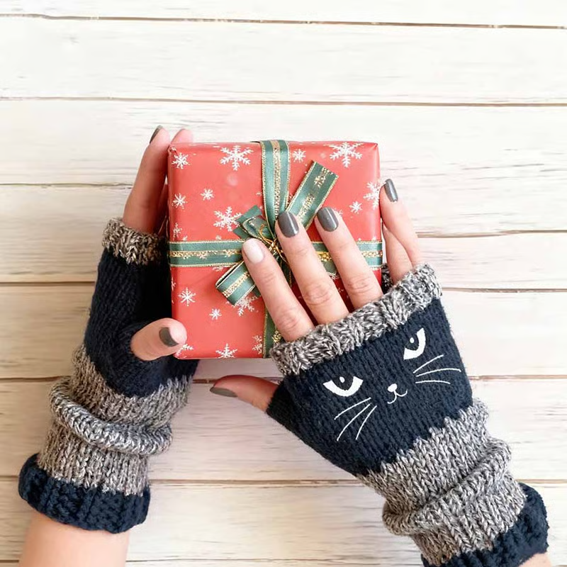 🎁 Promotion du dernier jour 50 % DE RÉDUCTION 🐱 Gants tricotés pour femmes avec motif chat — Pour des mains au chaud et des doigts libres 🧶