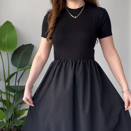 Robe longue élégante à manches courtes et taille haute pour femmes