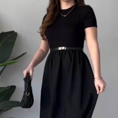 Robe longue élégante à manches courtes et taille haute pour femmes