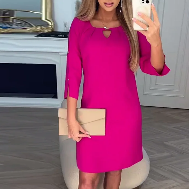 Robe de couleur unie au genou pour femmes
