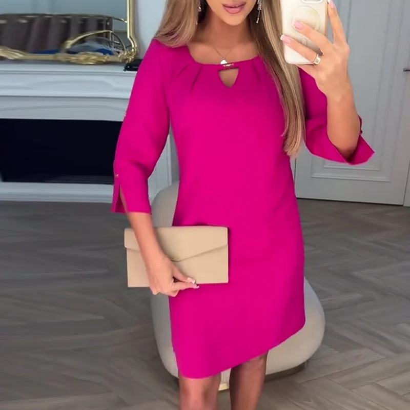 Robe de couleur unie au genou pour femmes