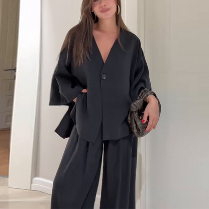 Ensemble deux pièces pour femme : haut élégant à col en V et pantalon large