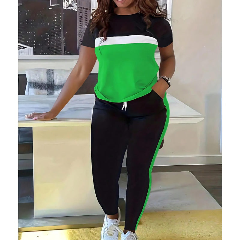 Ensemble 2 pièces pour femmes composé d'un haut à manches courtes et d'un pantalon avec poignets et cordon de serrage en couleur contrastée
