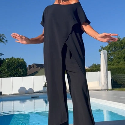 Ensemble d'un top et d'un pantalon décolletés unicolores