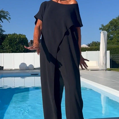 Ensemble d'un top et d'un pantalon décolletés unicolores