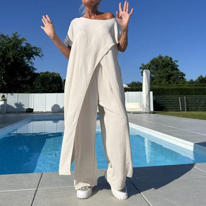 Ensemble d'un top et d'un pantalon décolletés unicolores