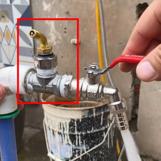 Robinet extérieur d'hiver avec valve antigel