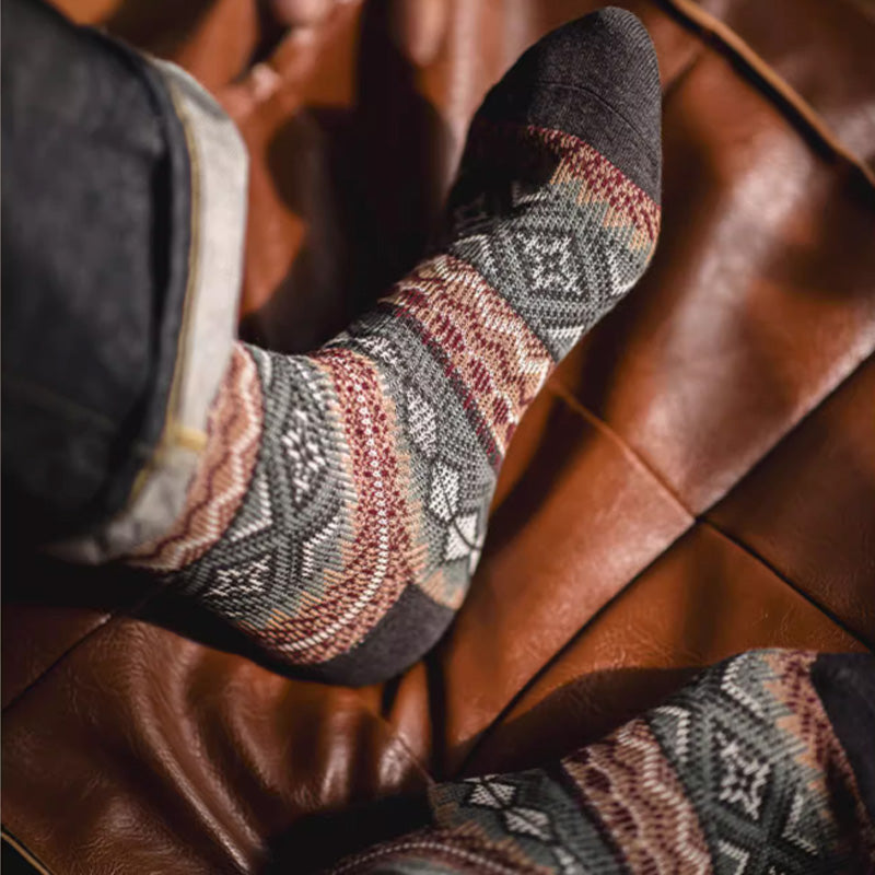 Chaussettes mi-mollet colorées pour l'hiver, chaussettes épaisses en pur coton, chaussettes rétro pour hommes de style ethnique (5 paires, 5 couleurs)