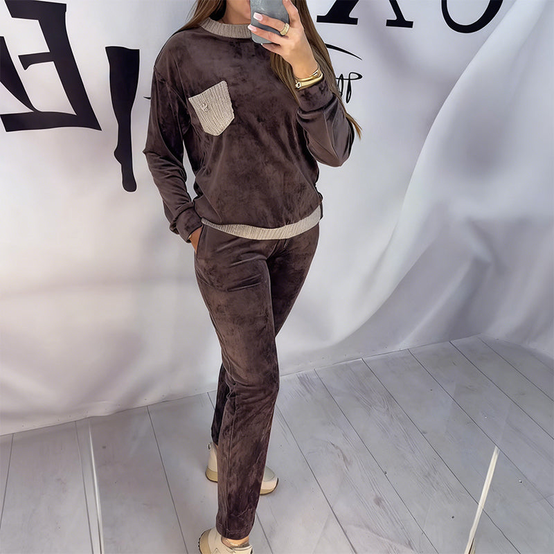 🔥Nouveautés Offre spéciale - Ensemble de vêtements d'intérieur en velours moelleux pour femmes