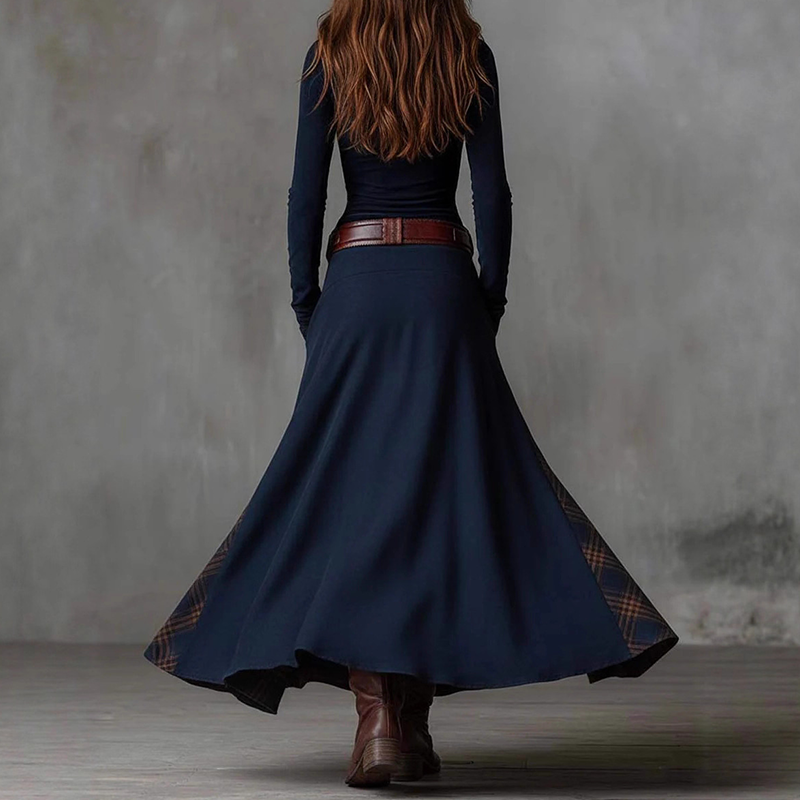 Robe vintage à col montant et boutons