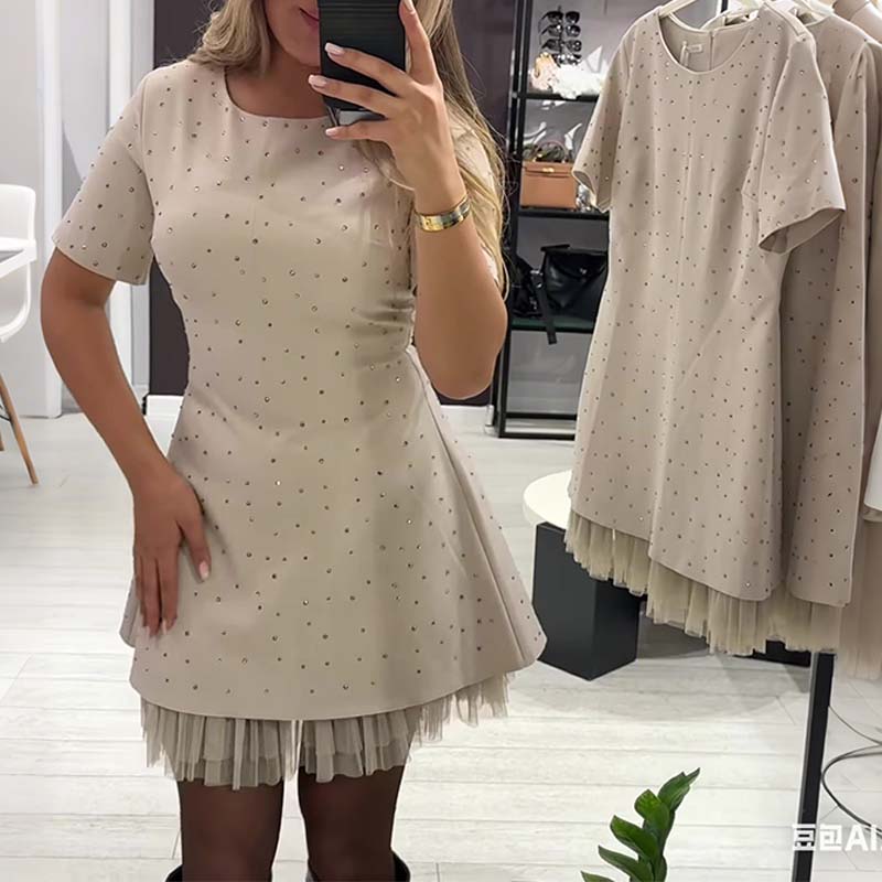Mini-robe à manches courtes avec bordure en dentelle scintillante pour femme | Élégante et chatoyante