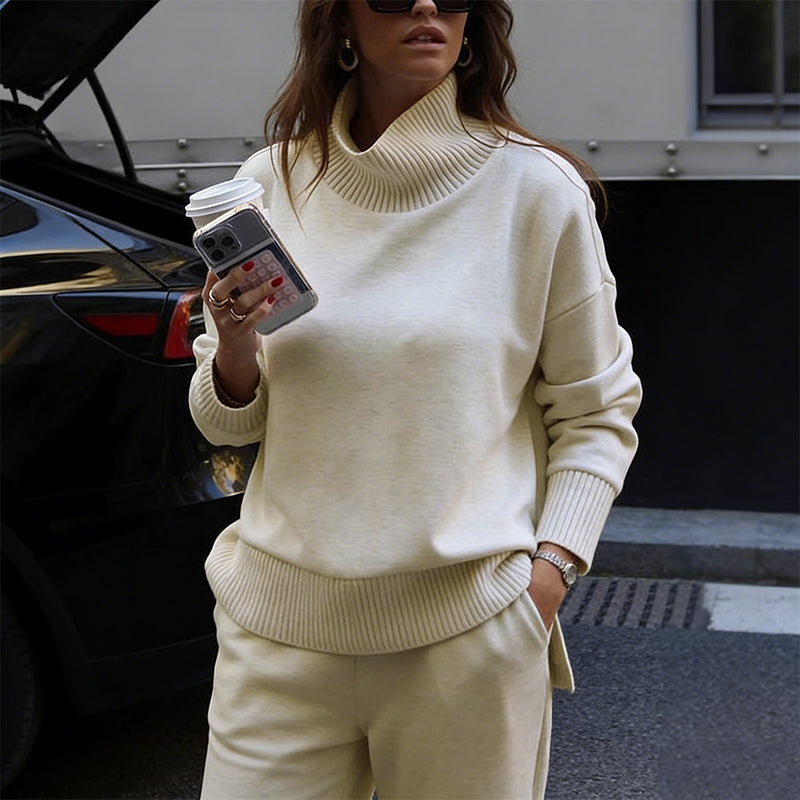 Ensemble sweat-shirt à col montant et pantalon à fermeture éclair sur le côté