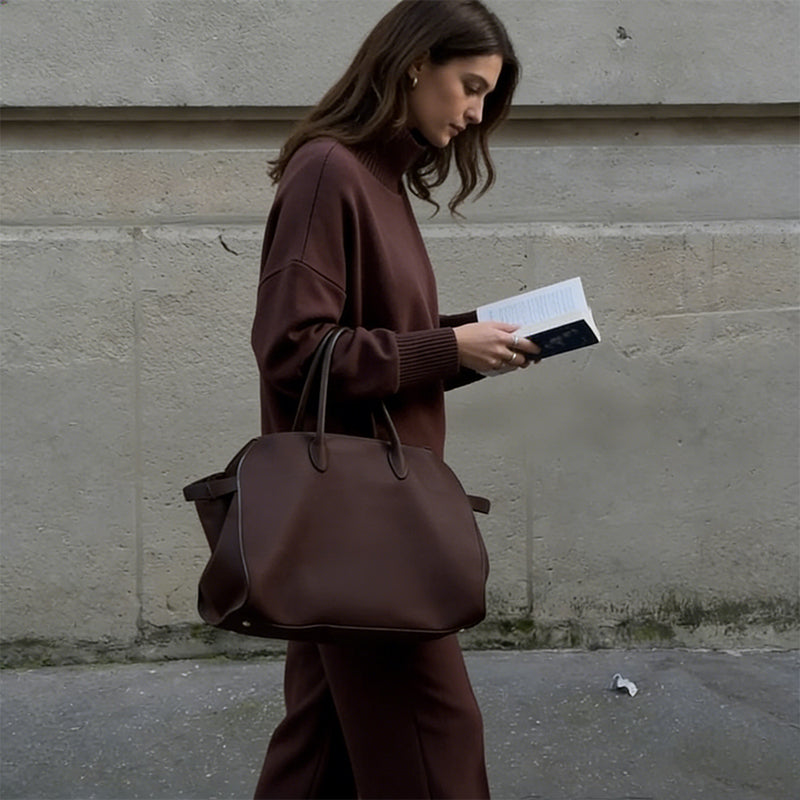 Ensemble sweat-shirt à col montant et pantalon à fermeture éclair sur le côté