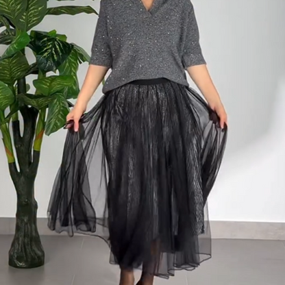 Ensemble 2 pièces pour femme composé d'un haut scintillant et d'une jupe en maille