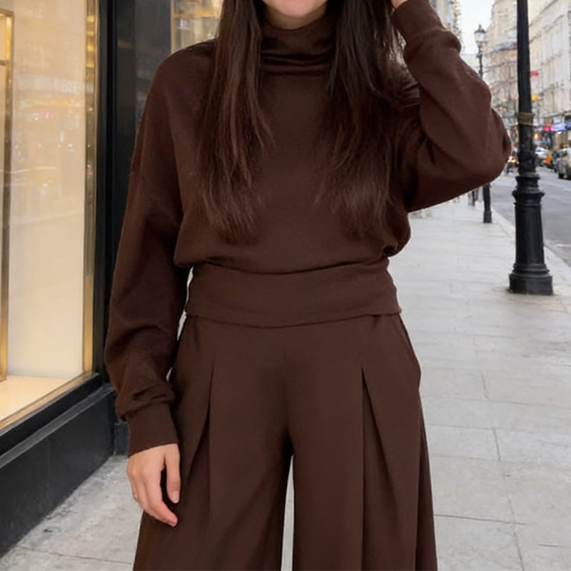 Ensemble 2 pièces pour femme comprenant un haut à col montant et un pantalon à jambes larges