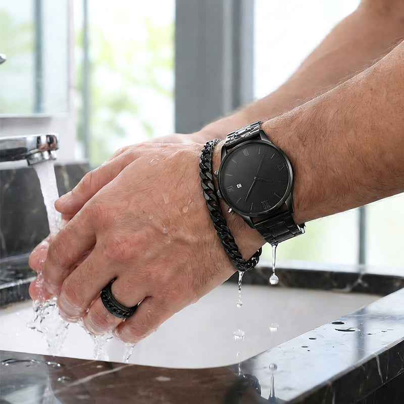 🎉💰 50 % de réduction ⚡ Montre quartz minimaliste pour homme avec date – Acier inoxydable entièrement noir, cadran romain et précision horlogère ! ⌚🖤