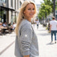 Sweat-shirt à col rond clouté pour femme