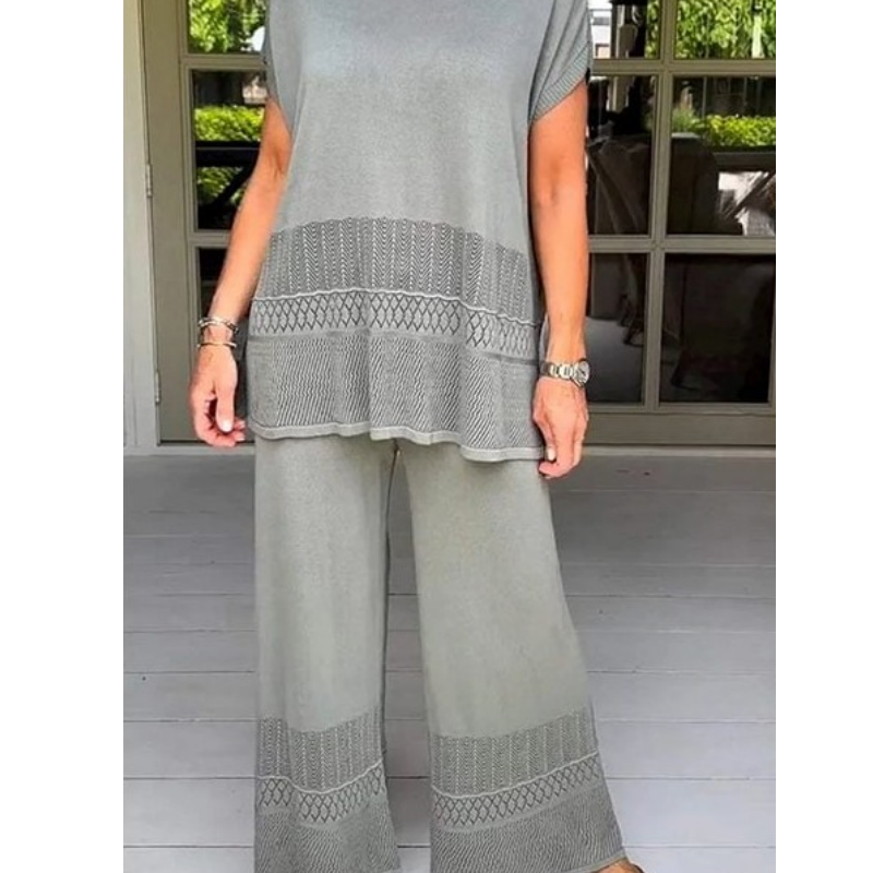 Ensemble deux pièces pour femme, haut à manches courtes et pantalon, couleur unie