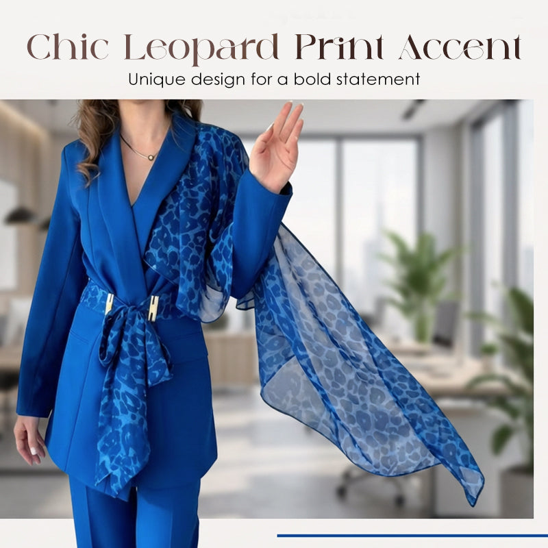 Ensemble blazer et pantalon à motif léopard pour femme