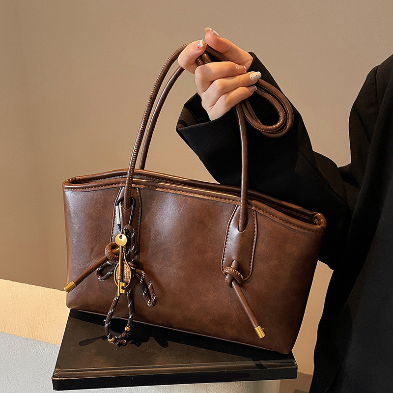 👜✨🌸 PROMO -50% ! Sac d'Épaule Vintage en Cuir PU – Intérieur Spacieux, Style Intemporel & Bande Porte-Épaule Réglable (Noir/Marron Foncé/Blanc/Marron Clair)