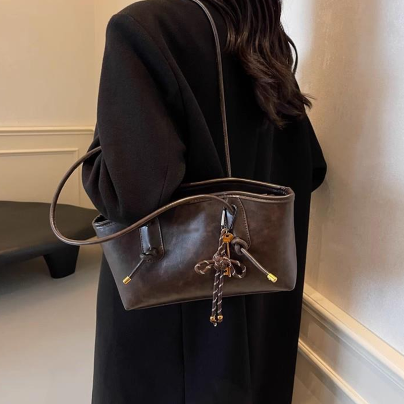 👜✨🌸 PROMO -50% ! Sac d'Épaule Vintage en Cuir PU – Intérieur Spacieux, Style Intemporel & Bande Porte-Épaule Réglable (Noir/Marron Foncé/Blanc/Marron Clair)