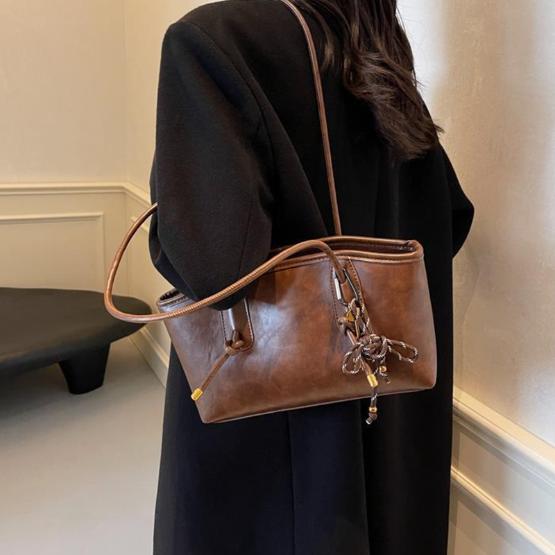 👜✨🌸 PROMO -50% ! Sac d'Épaule Vintage en Cuir PU – Intérieur Spacieux, Style Intemporel & Bande Porte-Épaule Réglable (Noir/Marron Foncé/Blanc/Marron Clair)