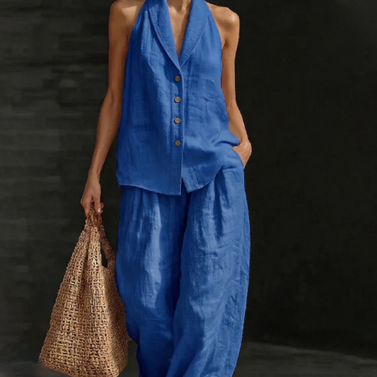 Ensemble de détente composé d'un haut sans manches et d'un pantalon unis