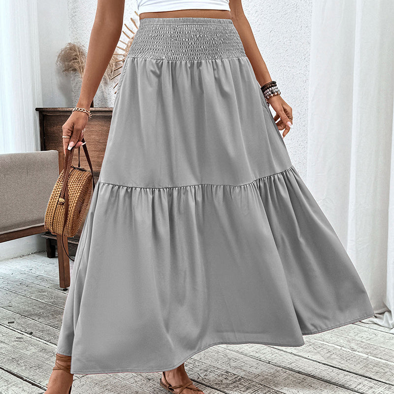 🕶 Jupe longue discrète à taille haute et coupe évasée smockée pour femmes – une jupe longue et vaporeuse qui se marie parfaitement avec le hijab et la mode islamique de tous les jours