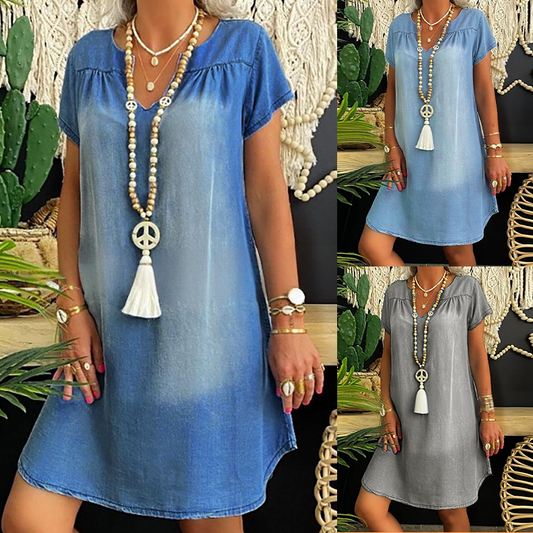 👑 Le must-have de la saison ! ❤️ Robe jean femme à col V et manches courtes